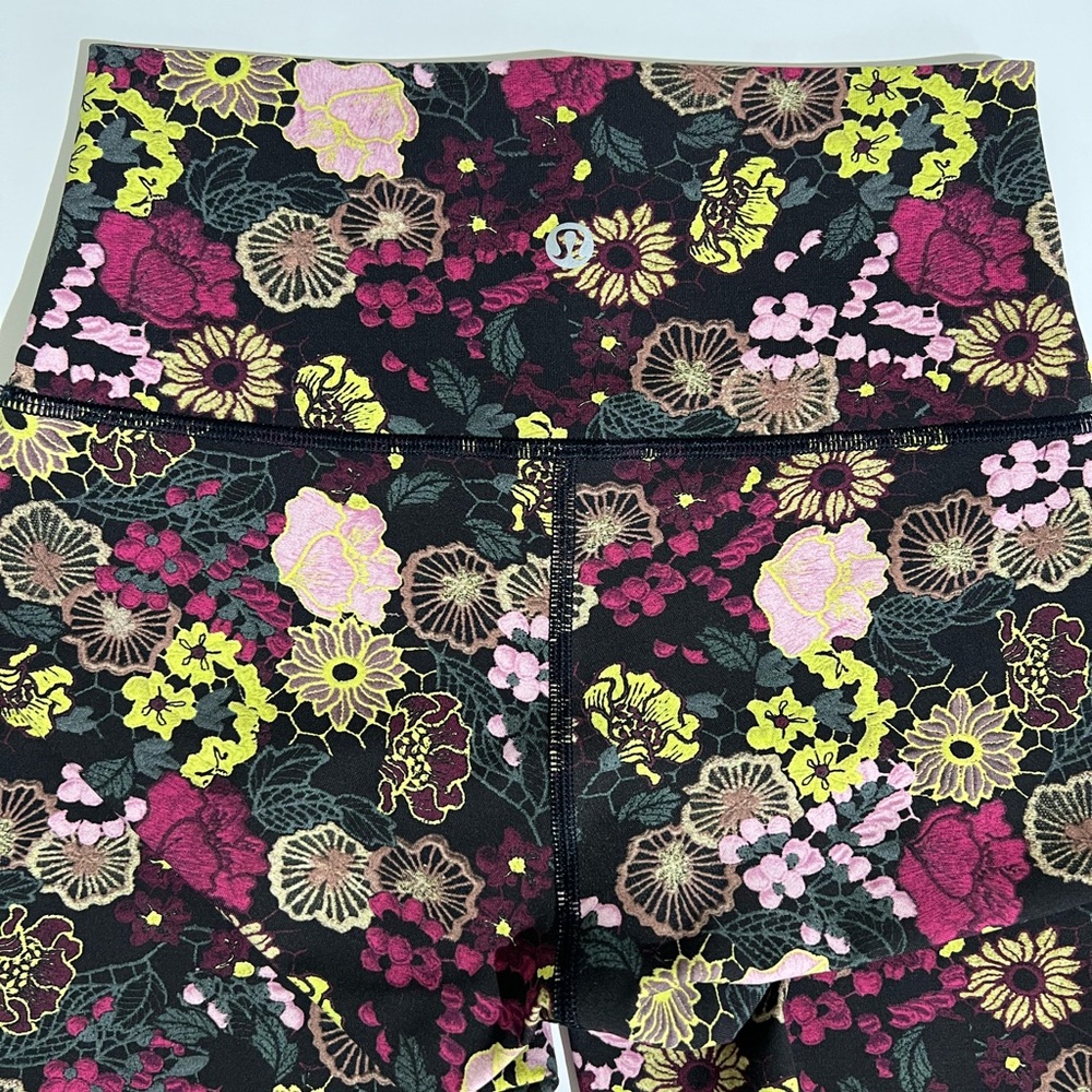 Lululemon Floral Print Leggings